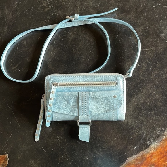 We The Free Perri Leather Crossbody  (blue) - Picture 3 of 11